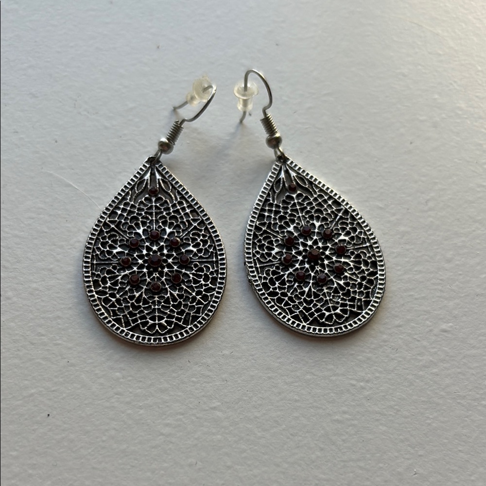 Elegant Silver Filigree Earrings